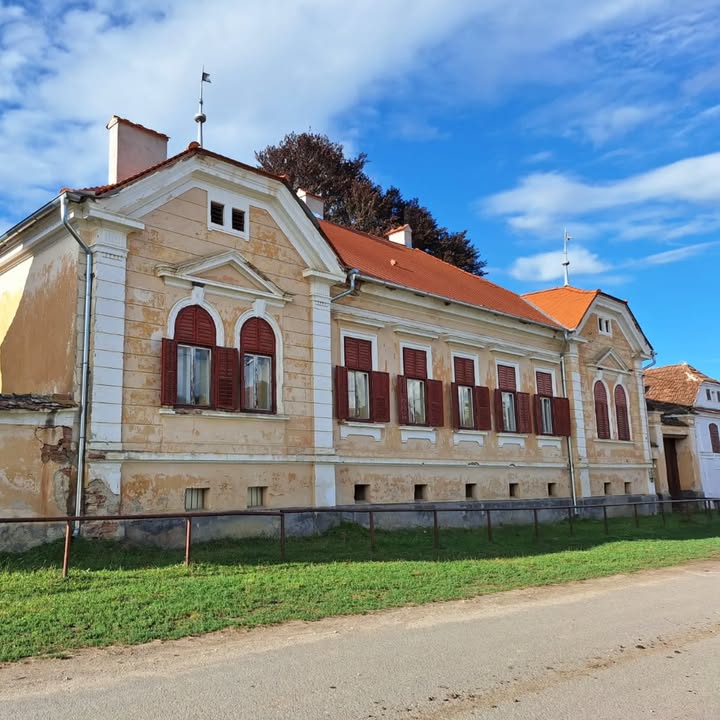 O nouă etapă în sprijinul educației
